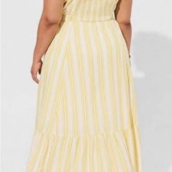 Torrid Maxi Challis Sleeveless Tiered Dress Yellow/white Stripes new - Picture 1 of 12